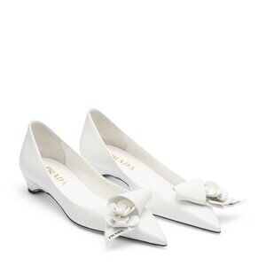 BRAND NEW: Prada Brushed Leather Floral Pumps 25